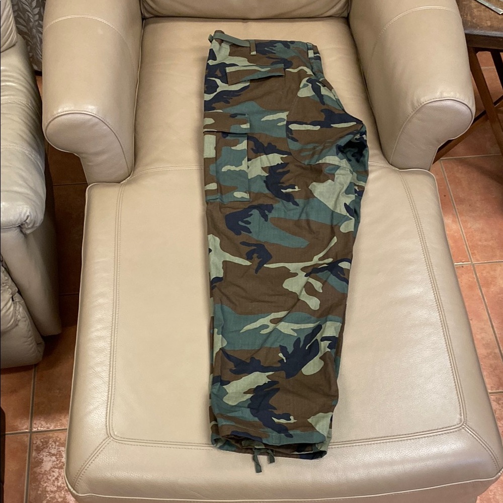 Tru-Spec Woodland Cargo Pants with Camouflage Pattern - Xl Regular